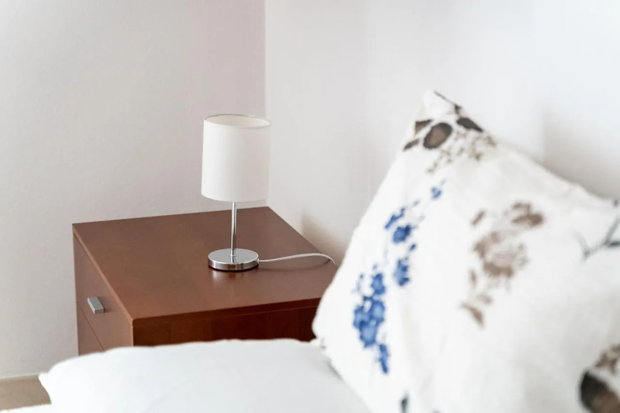 Spacious 3-Bedroom Apartment With Courtyard In Tempio Pausania - Perfect For Families 0*,