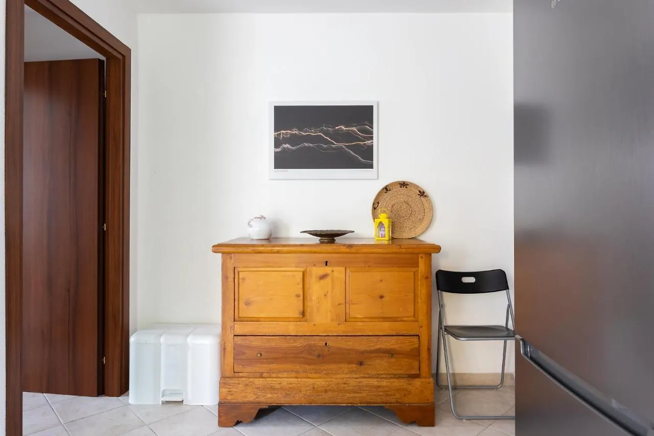 Spacious 3-Bedroom Apartment With Courtyard In Tempio Pausania - Perfect For Families Italia